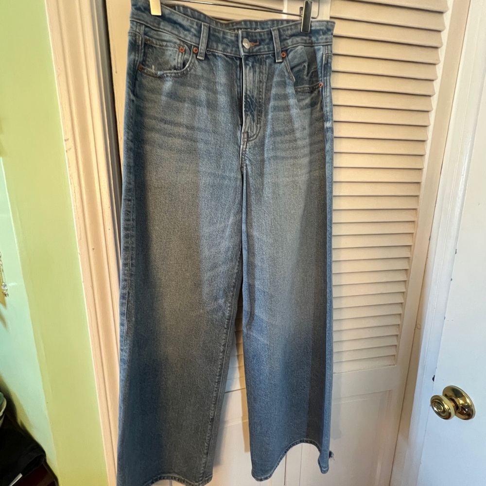 American Eagle Outfitters Light Blue Wide Leg Denim Jeans